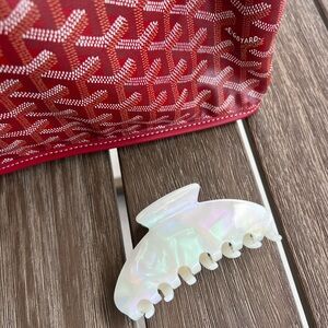 EnerJaneActive Hair Clip